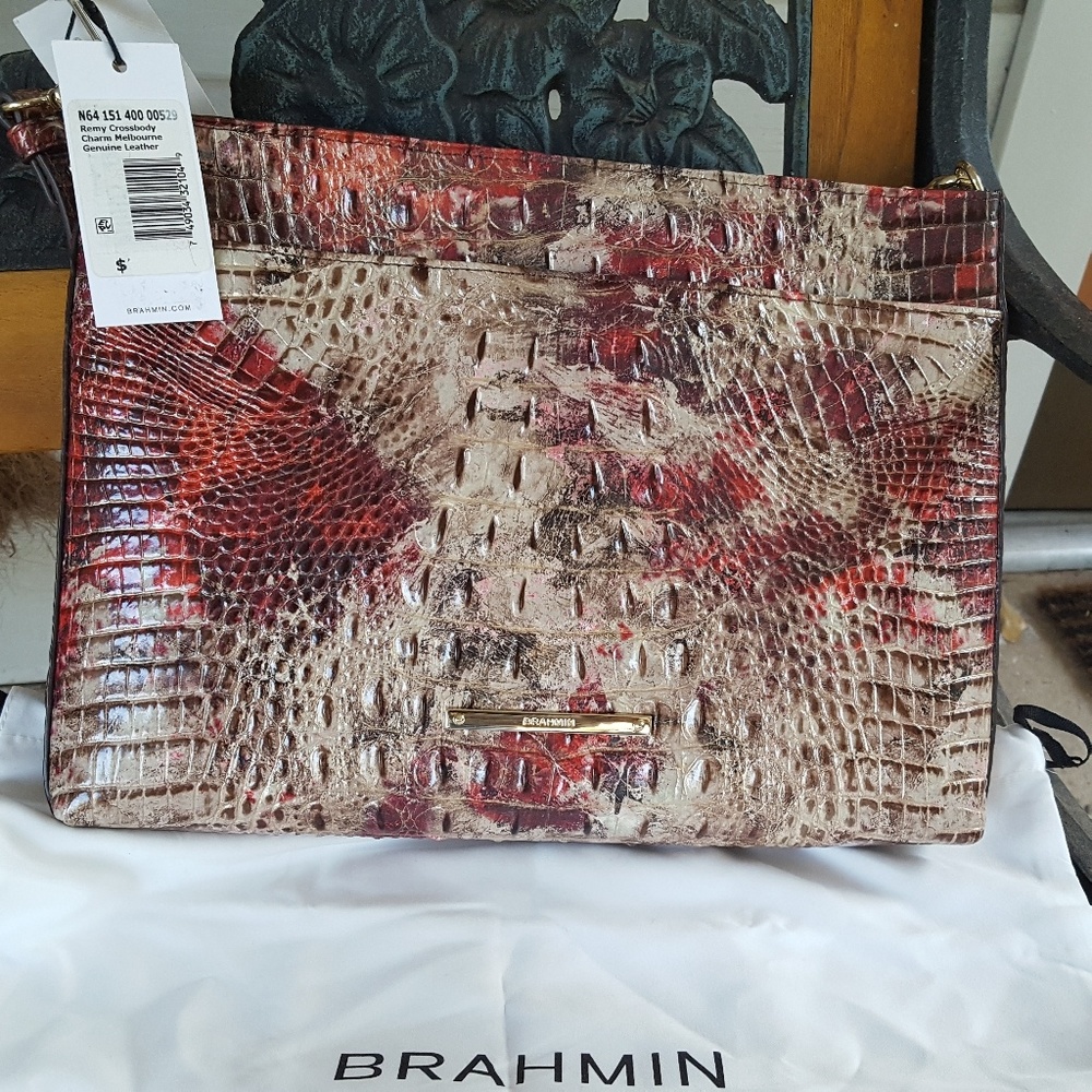 Remi Crossbody Charm Melbourne